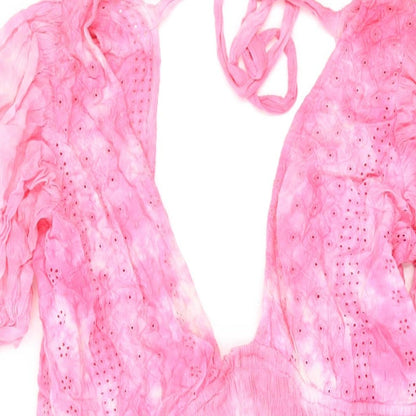 Close-up detail of ASOS women’s pink viscose a-line, size UK 8, v-neck pullover