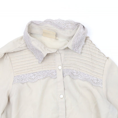Close-up detail of ICHI women’s beige polyester basic button-up, size UK 8, collared