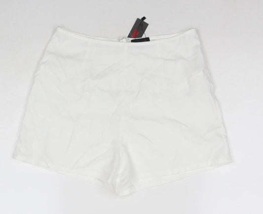 Misspap Womens White Polyester Hot Pants Shorts Size 10 L3 in Regular Zip