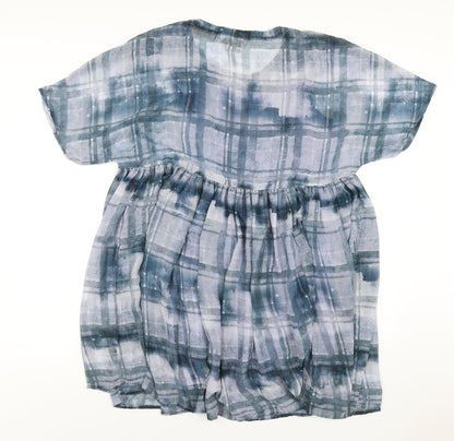 Back view of ASOS women’s blue geometric polyester trapeze & swing, size UK 14, round neck pullover