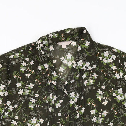 Close-up detail of Soon women’s green floral polyester basic button-up, size UK 12, collared