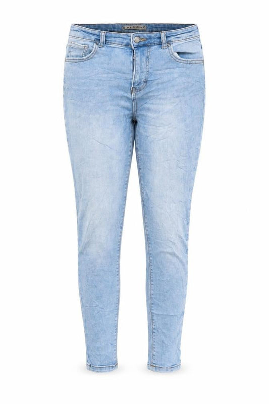 Front view of Denim & Co. women’s blue cotton skinny jeans, size UK 12, 26-inch leg regular zip