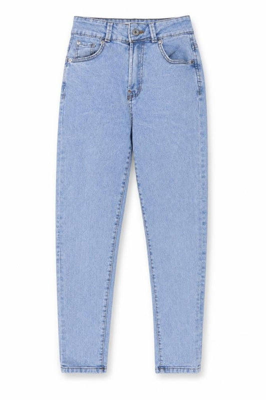 Front view of Denim & Co. women’s blue cotton skinny jeans, size UK 6, 28-inch leg regular zip
