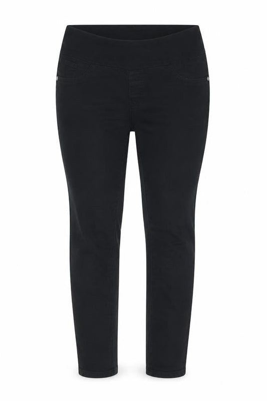 Front view of Red Herring women’s black cotton skinny jeans, size UK 12, 29-inch leg regular