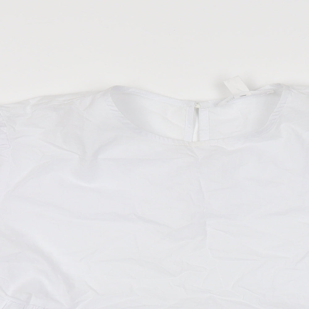 Urban Bliss Womens White Cotton Basic T-Shirt Size 6 Round Neck