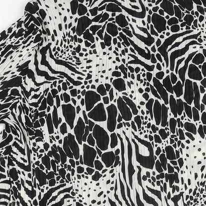 Marks & Spencer Womens Black Geometric Polyester Basic Button-Up Size 14 Collared