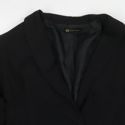 Close-up detail of I SAW IT FIRST women’s black jacket blazer, size UK 8, button