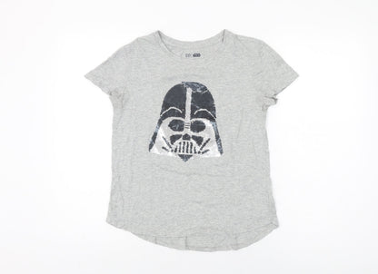 Front view of Gap girls’ grey cotton basic t-shirt, size 2XL, round neck pullover - star wars