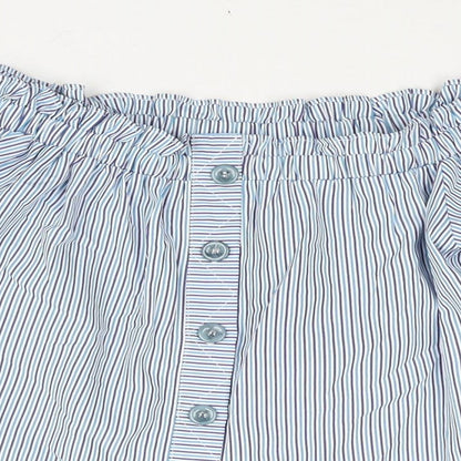 Close-up detail of Missguided women’s blue striped polyester basic blouse, off the shoulder - rouched button detail