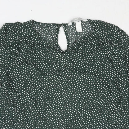 H&M Womens Green Geometric Viscose Basic Blouse Size 8 Round Neck
