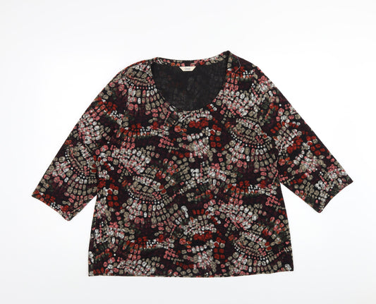 Classic Womens Multicoloured Geometric Polyester Basic T-Shirt Size 18 Round Neck