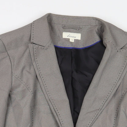 Close-up detail of Linea women’s grey jacket blazer, size UK 16, button