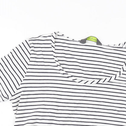 Blooming Womens White Striped Cotton Basic T-Shirt Size M Round Neck