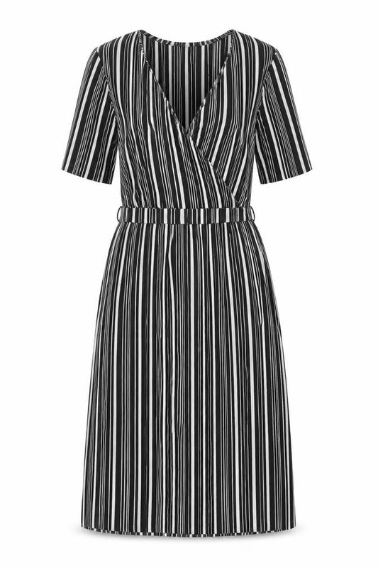 ASOS Womens Black Striped Polyester Shift Size 8 V-Neck Pullover - Belted Plisse