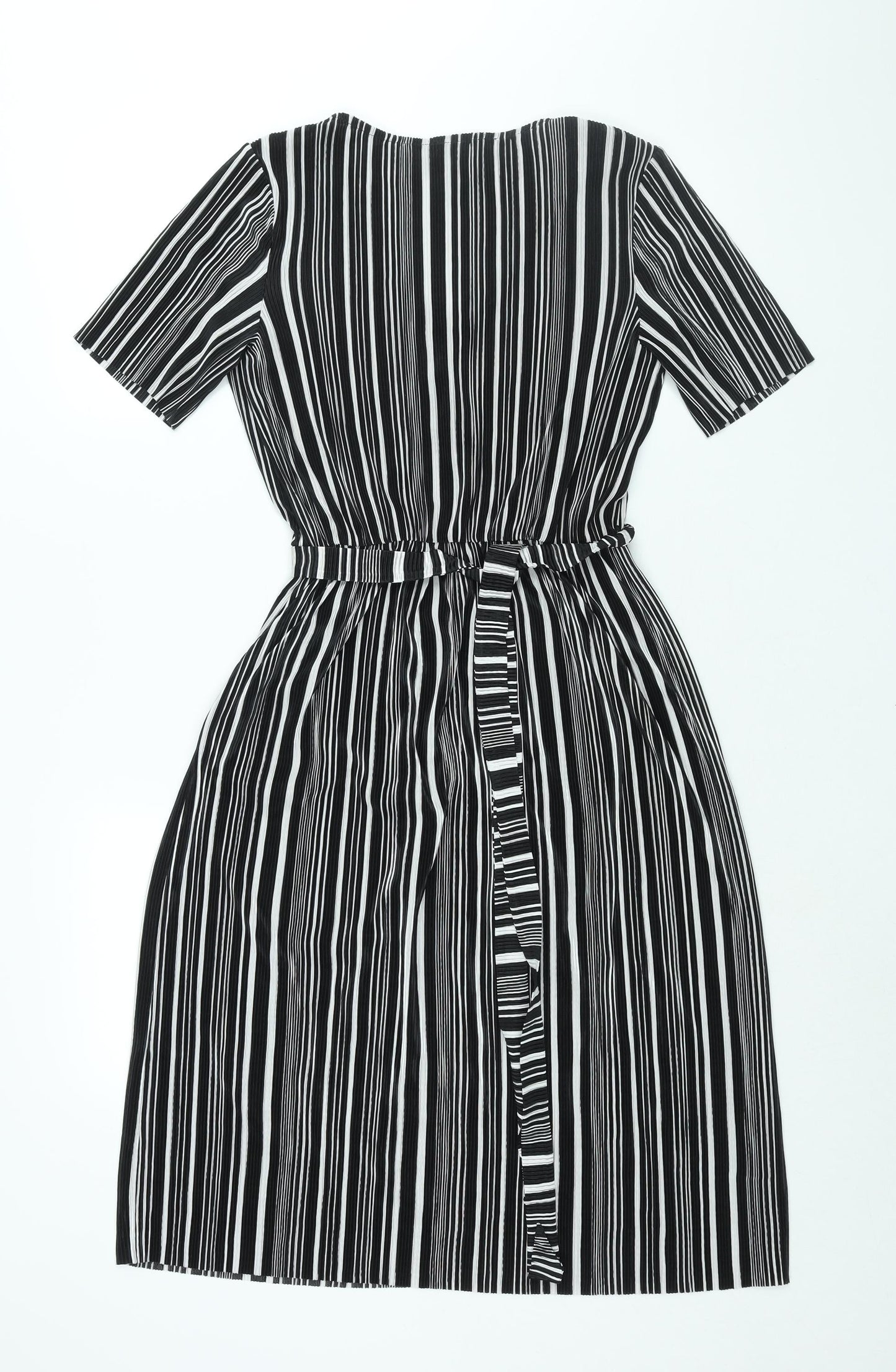 ASOS Womens Black Striped Polyester Shift Size 8 V-Neck Pullover - Belted Plisse