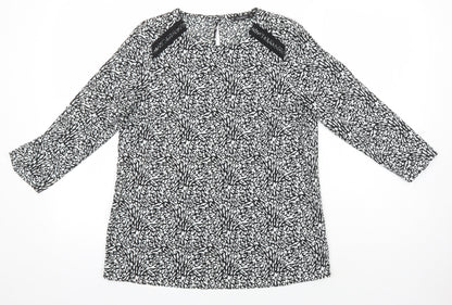 Additional front view of Dunnes women’s ivory geometric polyester tunic blouse, size XS, round neck