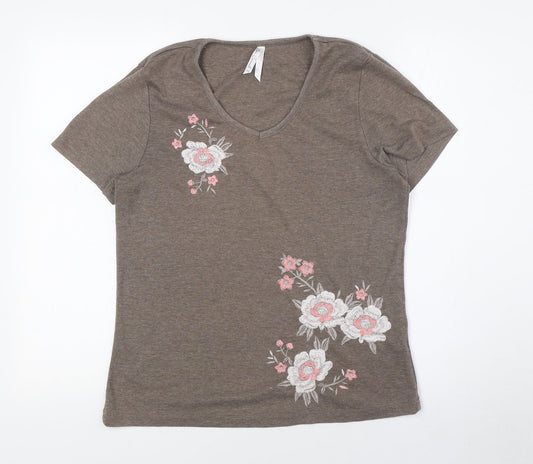 BM Womens Beige Polyester Basic T-Shirt Size M V-Neck - Floral Embroidery