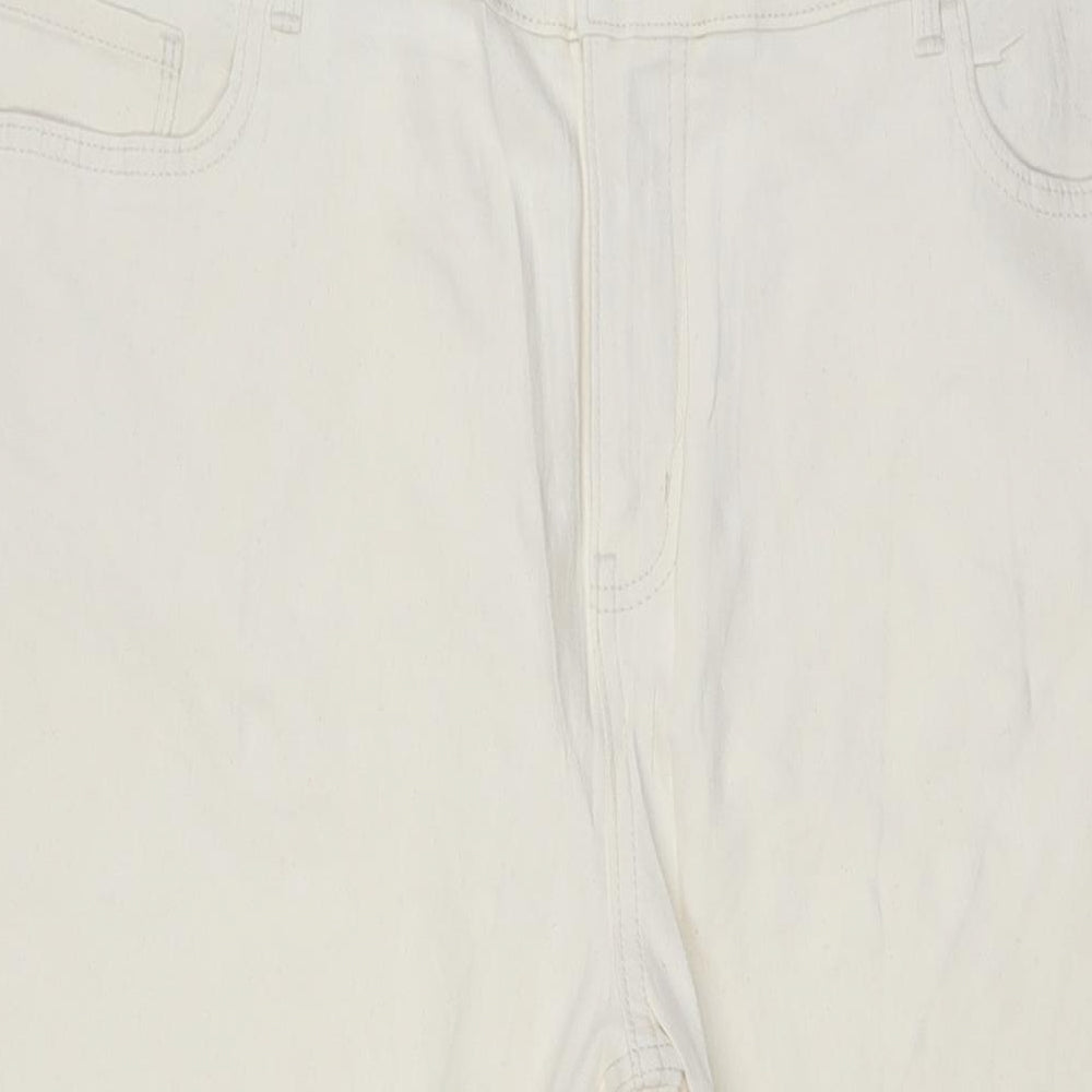 Marks and Spencer Womens Ivory Cotton Straight Jeans Size 20 L29 in Slim Zip