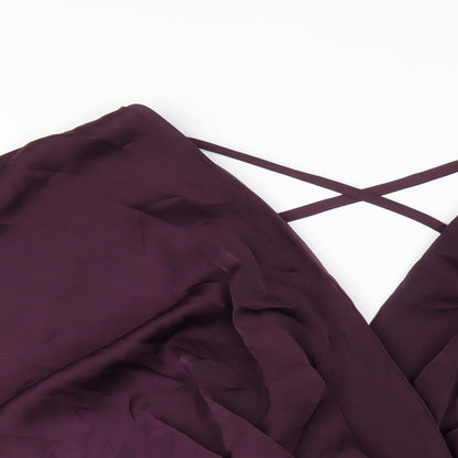 Close-up detail of ASOS women’s purple polyester a-line, size UK 12, v-neck zip