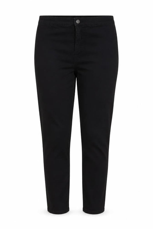 Front view of Denim & Co. women’s black cotton skinny jeans, size UK 14, 28-inch leg regular zip