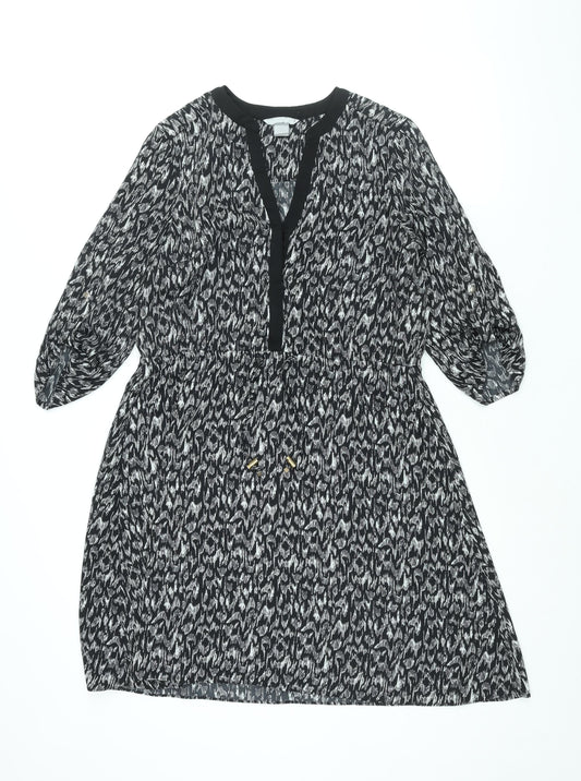 H&M Womens Black Geometric Polyester A-Line Size 12 V-Neck Button - Drawstring Waist