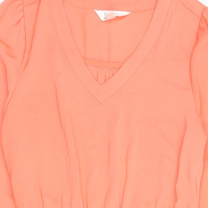 Close-up detail of Market Spruce women’s pink polyester shift, size S, v-neck pullover - embroidered cut out detail