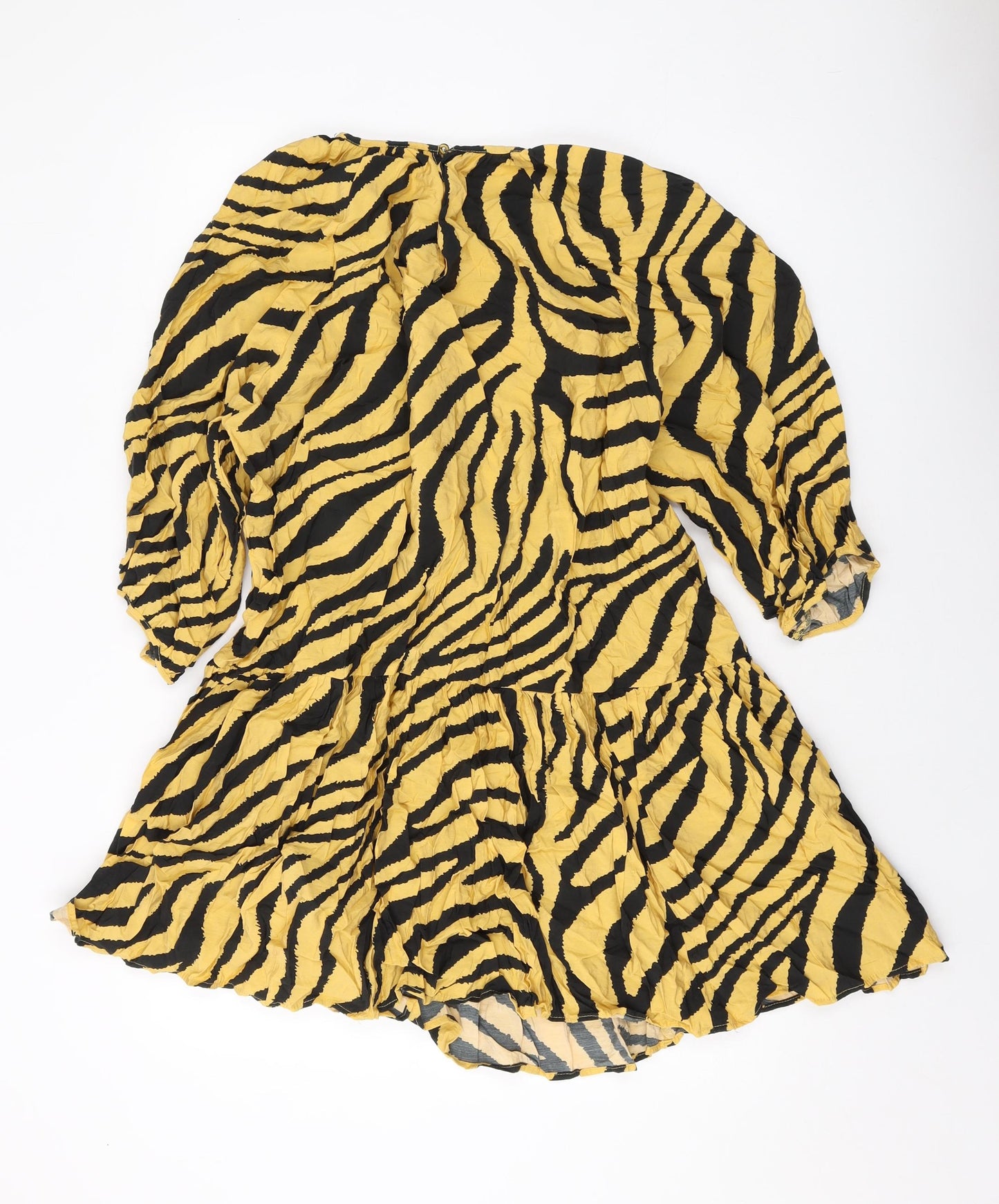 H&M Womens Beige Animal Print Viscose A-Line Size M Round Neck Button