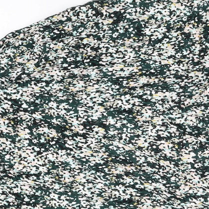 Marks & Spencer Womens Green Floral Viscose Basic Button-Up Size 24 Collared