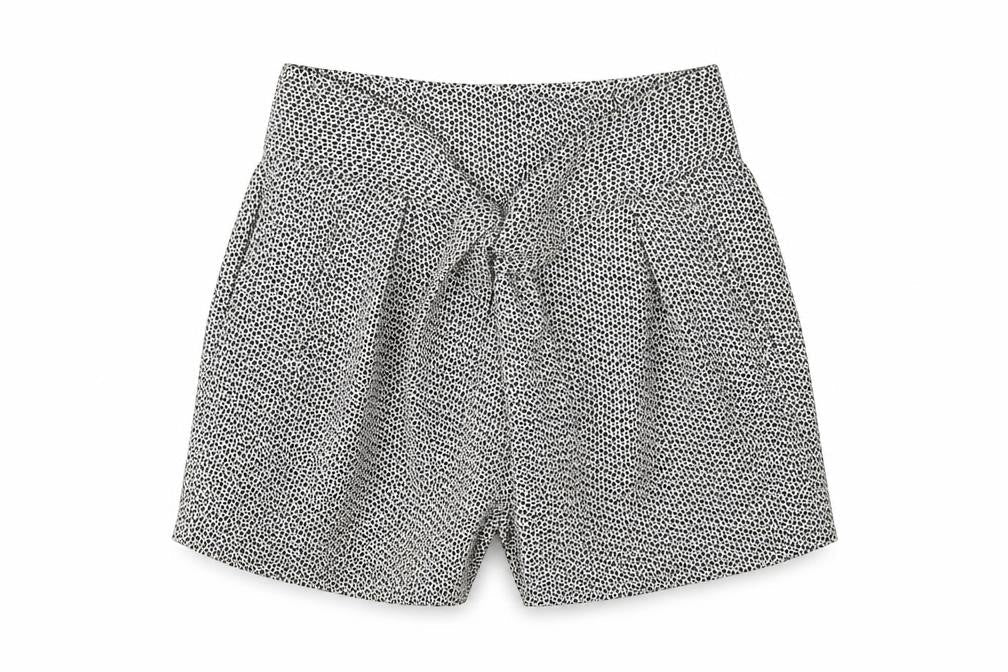 H&M Womens White Geometric Polyester Paperbag Shorts Size 6 L4 in Regular Zip - Belted