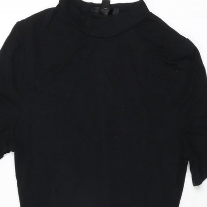 Close-up detail of Missguided women’s black viscose bodycon, size UK 8, round neck pullover