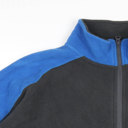 Close-up detail of Atlas men’s grey jacket, size S, zip