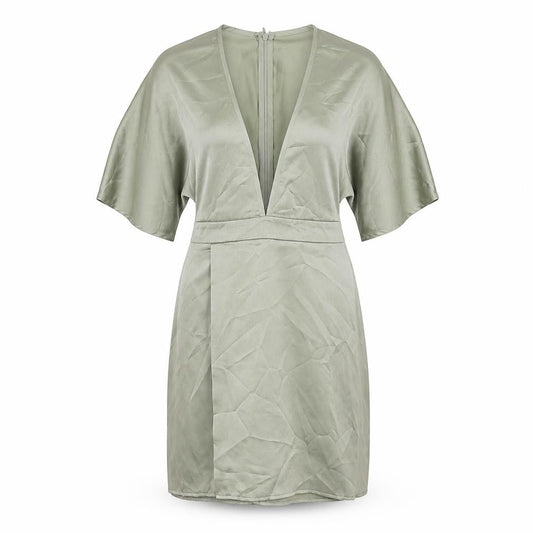 Front view of Missguided women’s green polyester a-line, size UK 14, v-neck zip