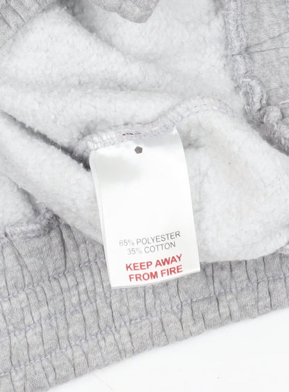 Close-up detail of I SAW IT FIRST Colourblock Sweatshirt, size 10