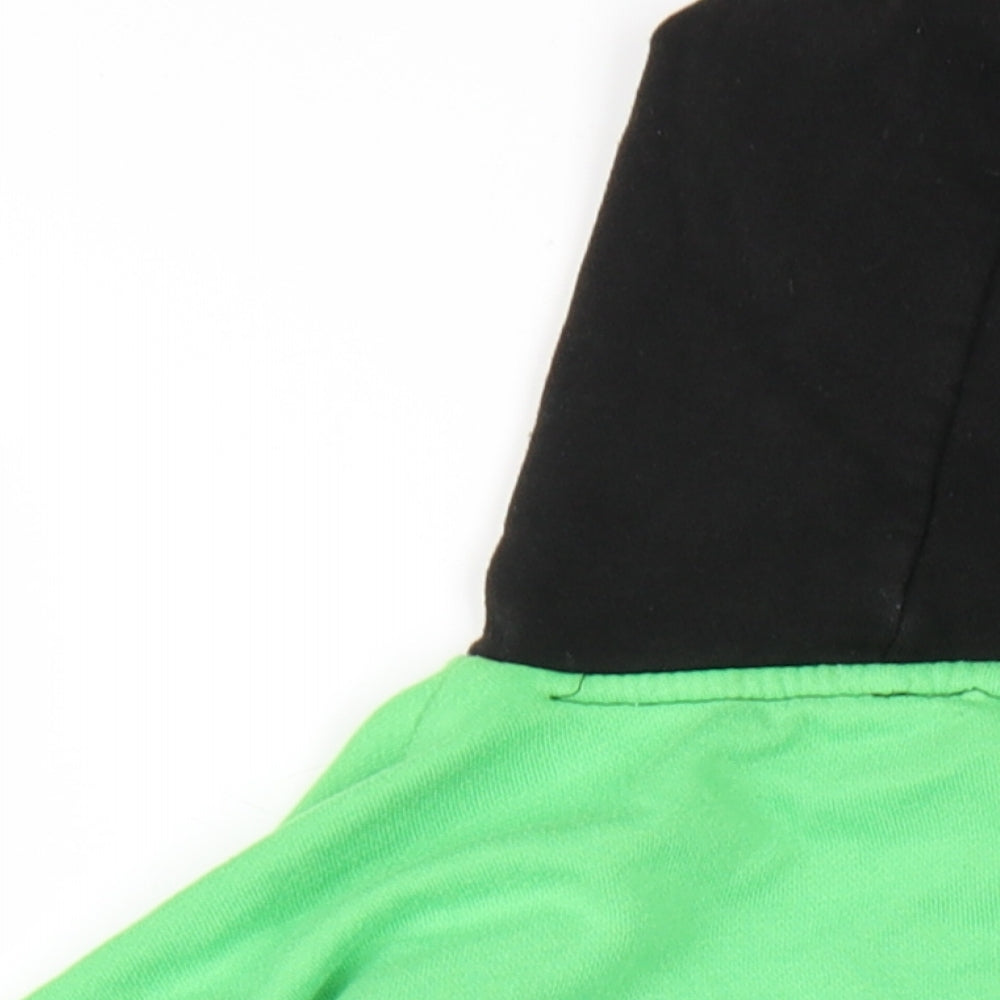 Brand and care label for Xbox boys’ green cotton pullover hoodie, size 10-11, years pullover