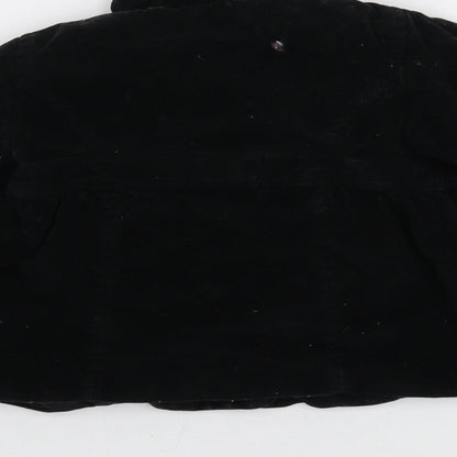 Brand and care label for Gap girls’ black jacket, size 2, years button