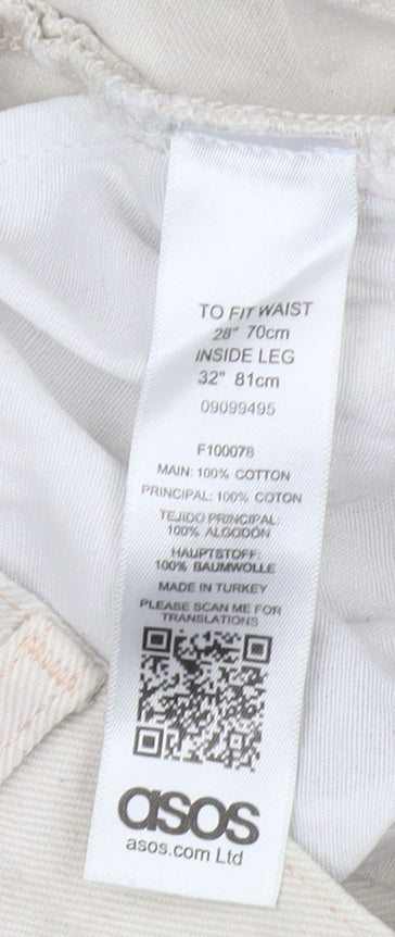 Close-up detail of ASOS Men's Ivory Straight Jeans, Regular Fit, size 28