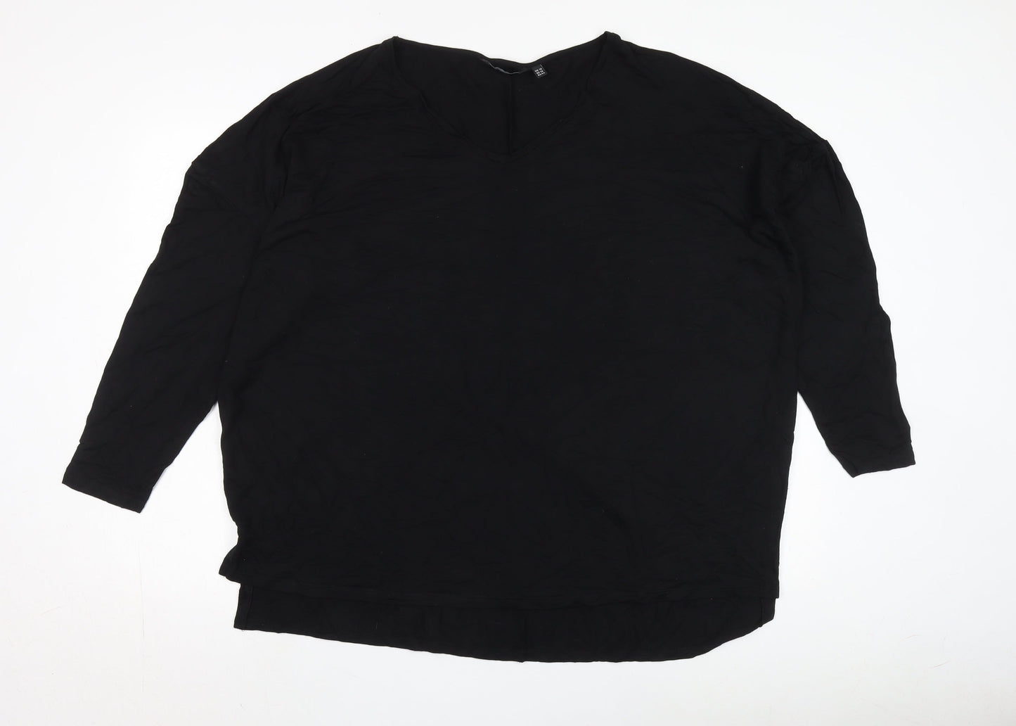 Friends Like These Black V-Neck T-Shirt, Size 18, Women’s