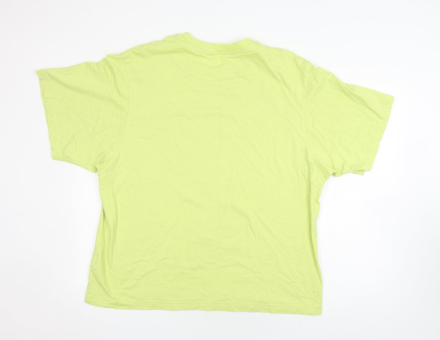 Uniqlo Green XL T-Shirt Anime Graphic Casual