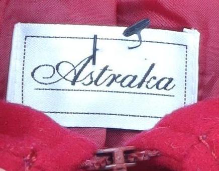 Astraka Women's Red Quilted Hooded Coat, Size S
