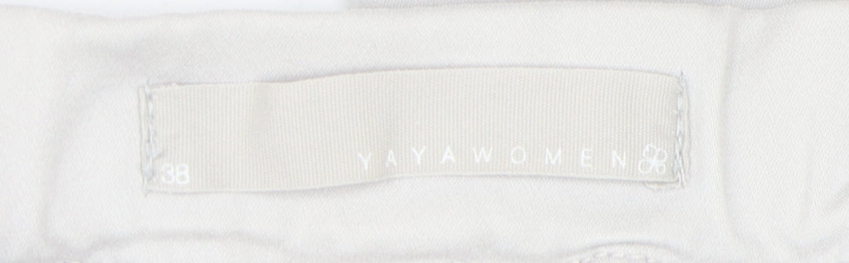 Close-up detail of YAYA Women's White Skinny Trousers, size 10