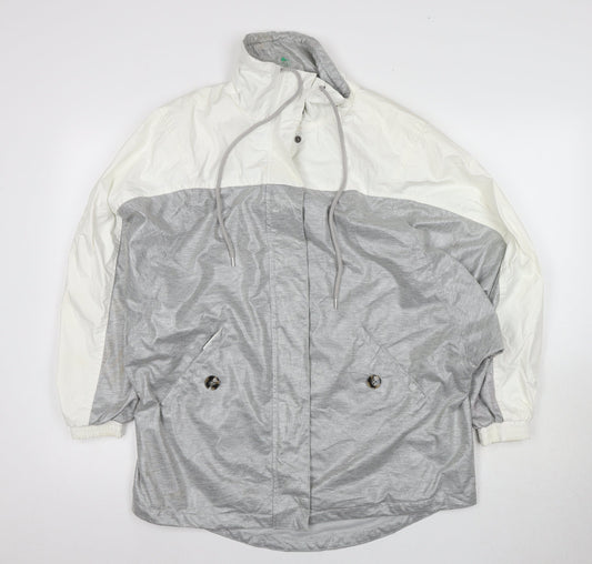 United Colors of Benetton Men's Grey White Windbreaker Jacket L