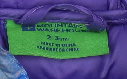 Close-up detail of Mountain Warehouse girls’ multicoloured galaxy puffer jacket 2-3y