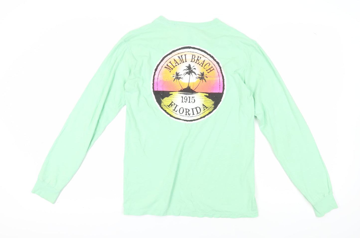 Comfort Colors Men's Green Long Sleeve Beach T-Shirt - Small