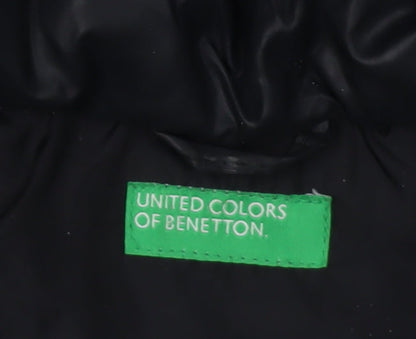 Close-up detail of Benetton girls’ black puffer jacket 1-2 years