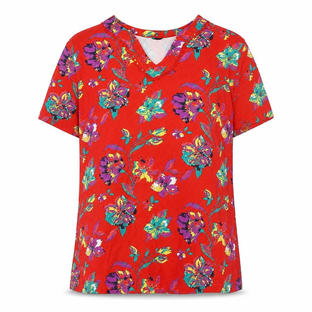Isle Essentials Women's Red Floral T-Shirt M