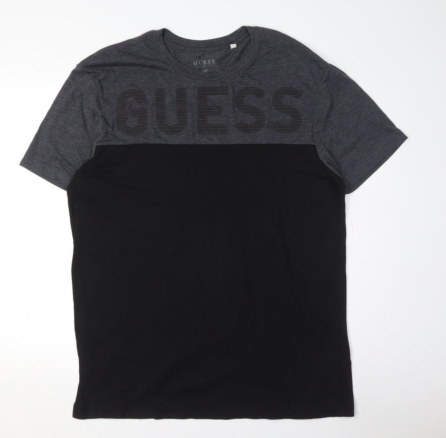 GUESS Clothing Bundle - 5 Pack Preloved Mens T-Shirts