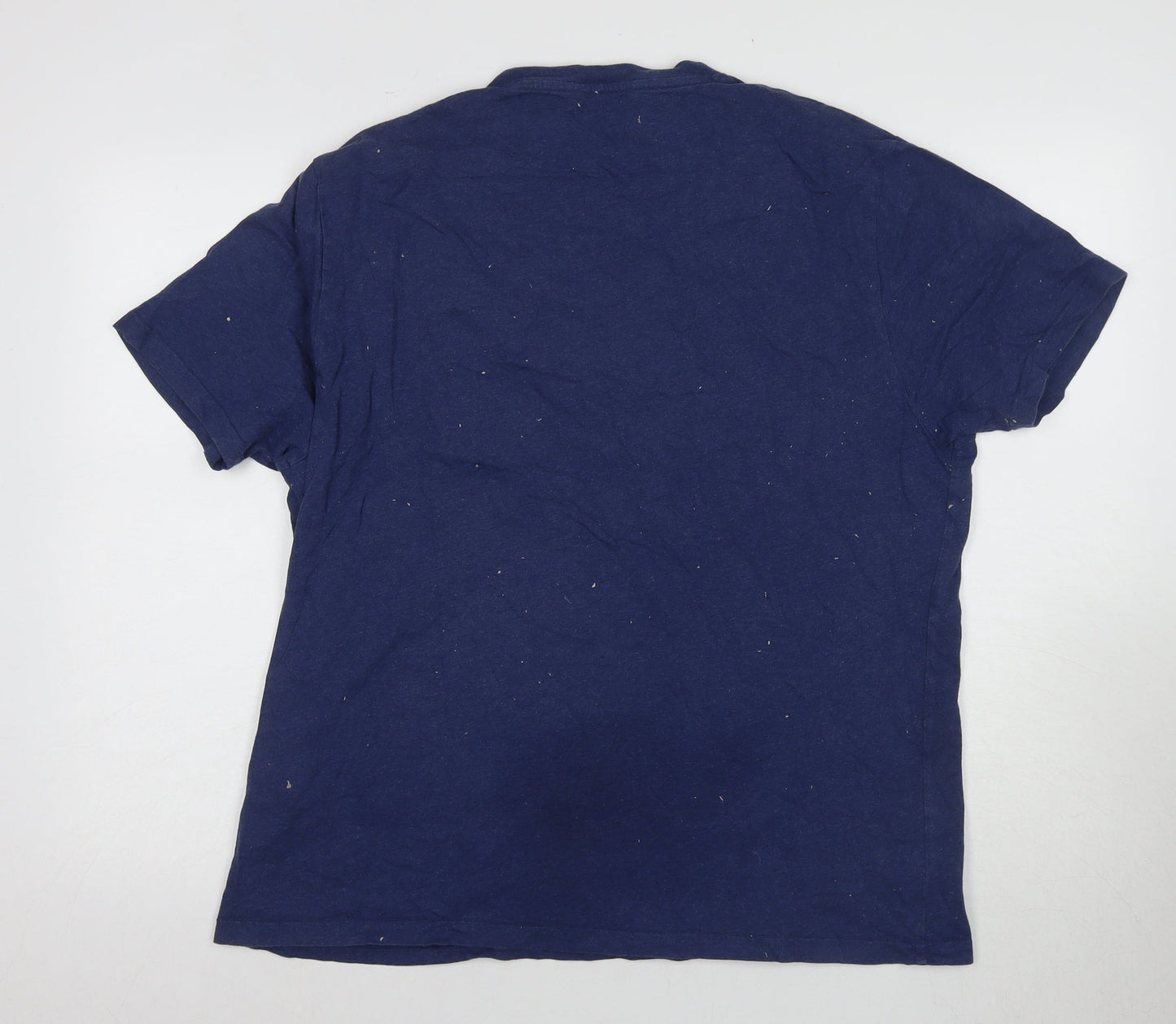 Ben Sherman Men's Blue T-shirt, Size XL.