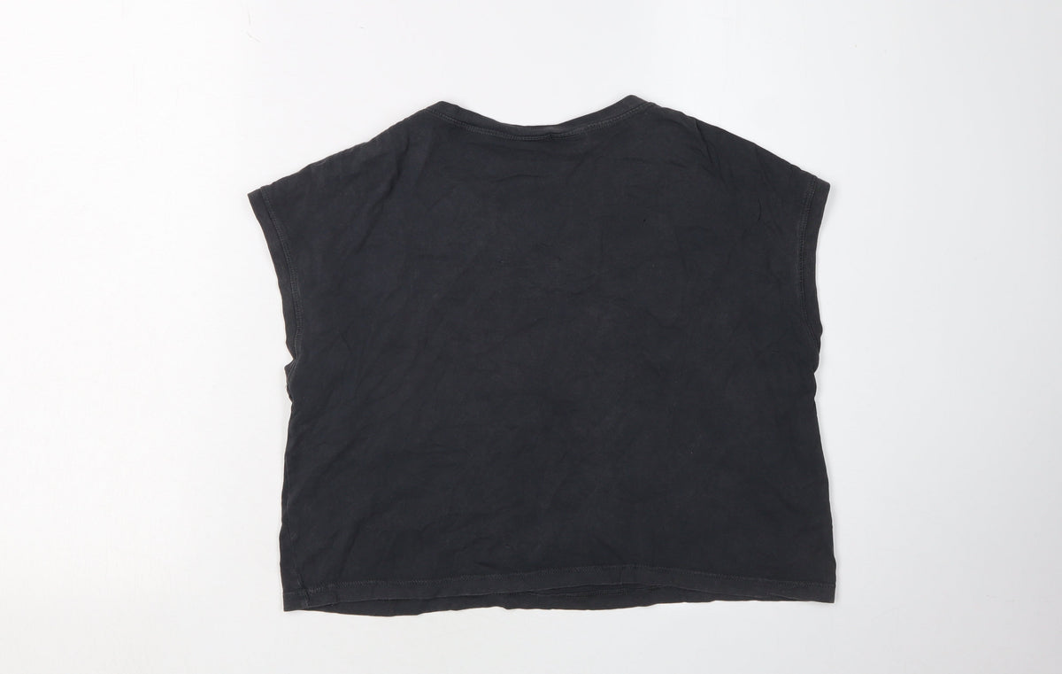 Back view of Barbie girls’ black cropped t-shirt 11-12 years graphic logo