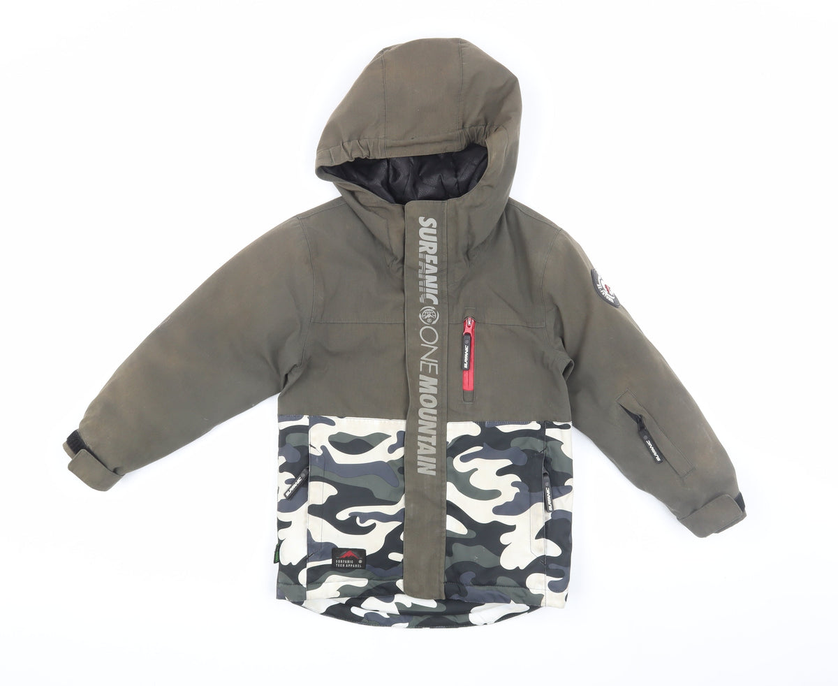 Additional front view of Surfanic boys’ army camouflage parka 8 years waterproof hooded