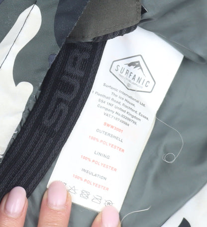 Brand and care label for Surfanic boys’ army camouflage parka 8 years waterproof hooded